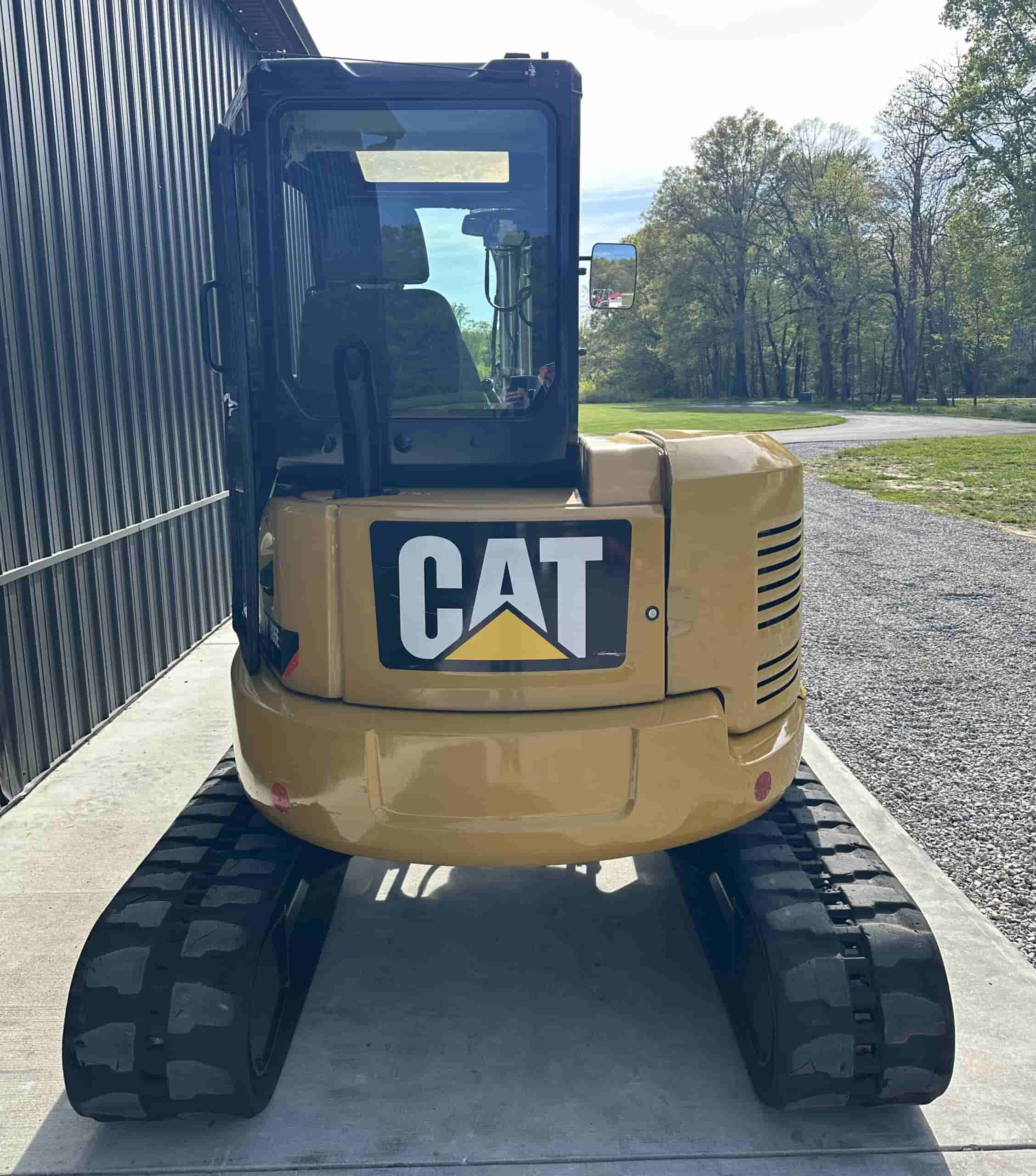 2017 CAT 305E2
